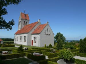 roejleskov kirke i farver
